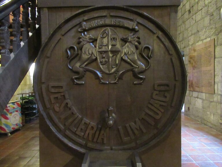 Destileria Limtuaco Museum Intramuros 2023 07 02 E911a 32 768x576